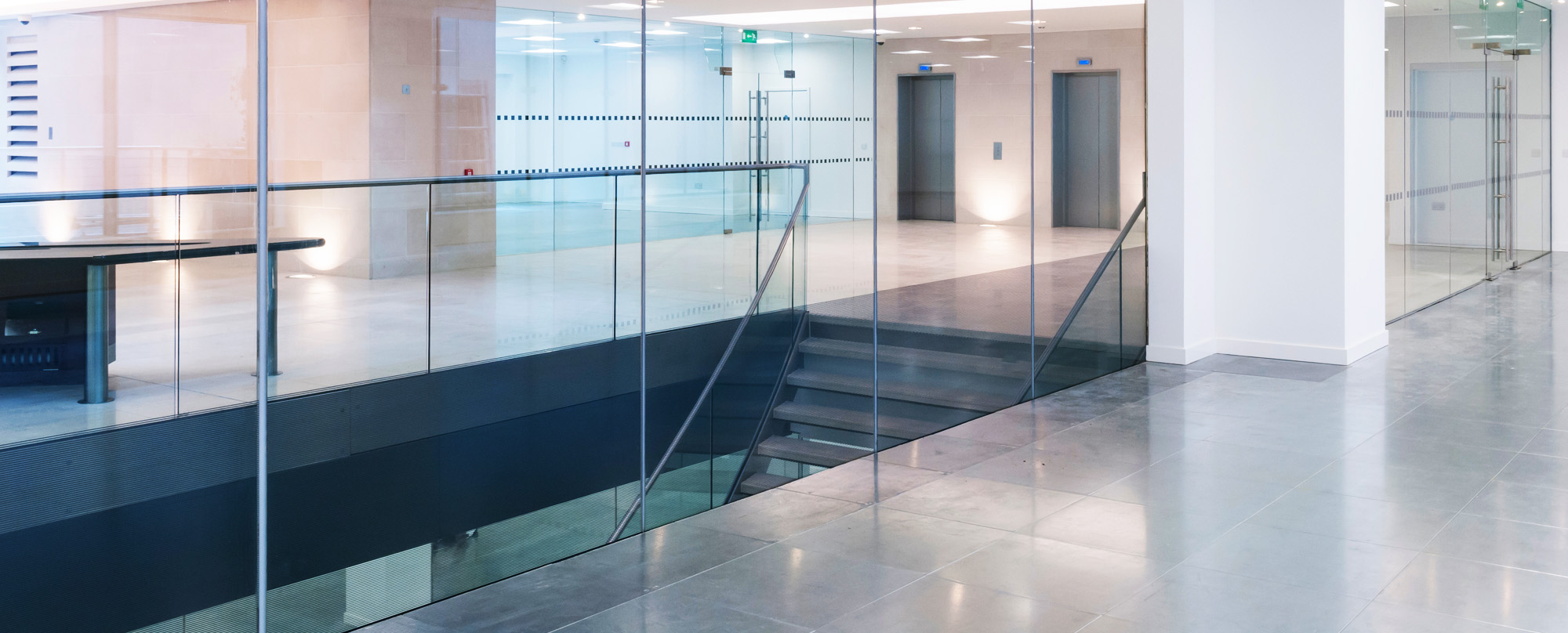 Office Clean for Large Corporation